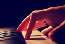 海星体育:B费:我去年夏天收过其他俱乐部的报价,与曼联讨论过离队的可能性.